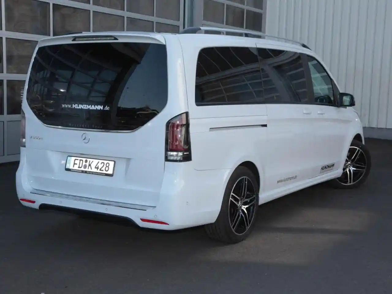 Mercedes-Benz V 300