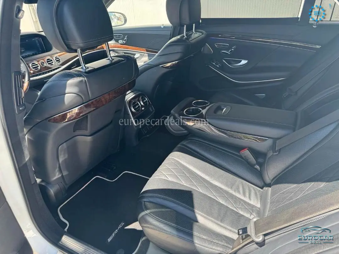 Mercedes-Benz S 400