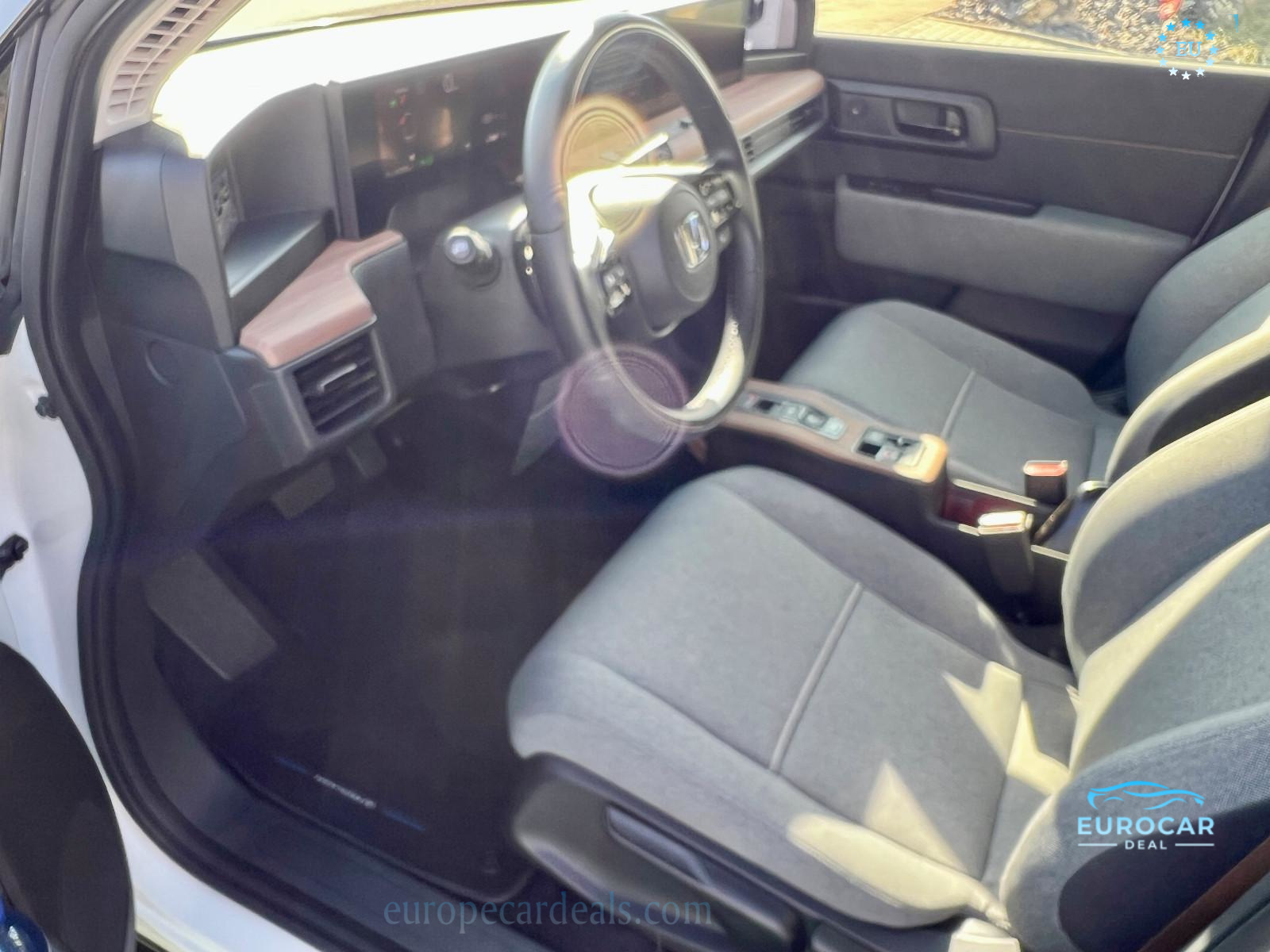 Honda e