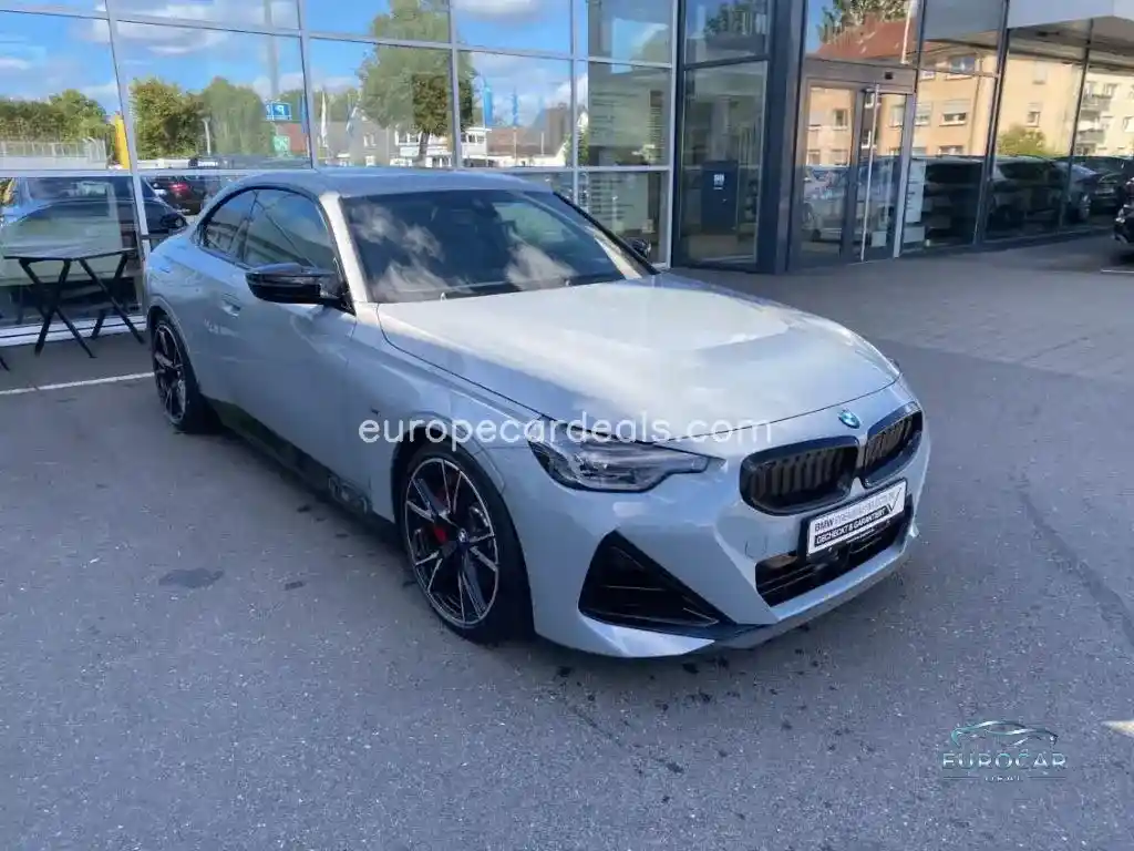 BMW M240i