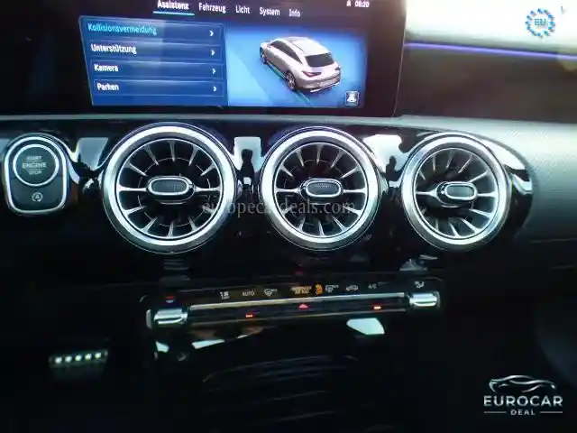 Mercedes-Benz CLA 200 Shooting Brake