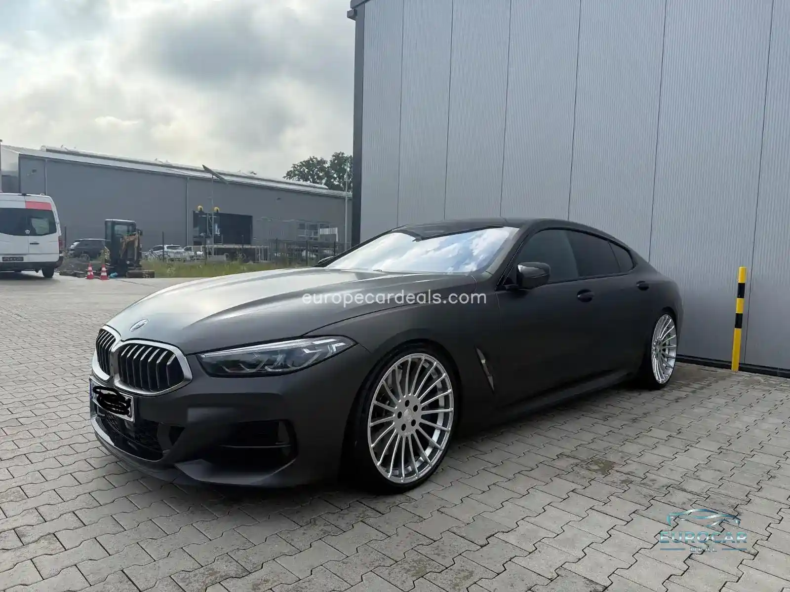 BMW M850