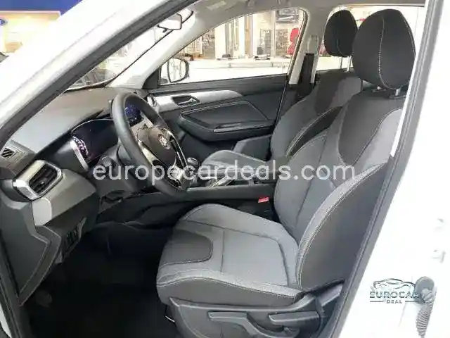 BAIC Senova X35