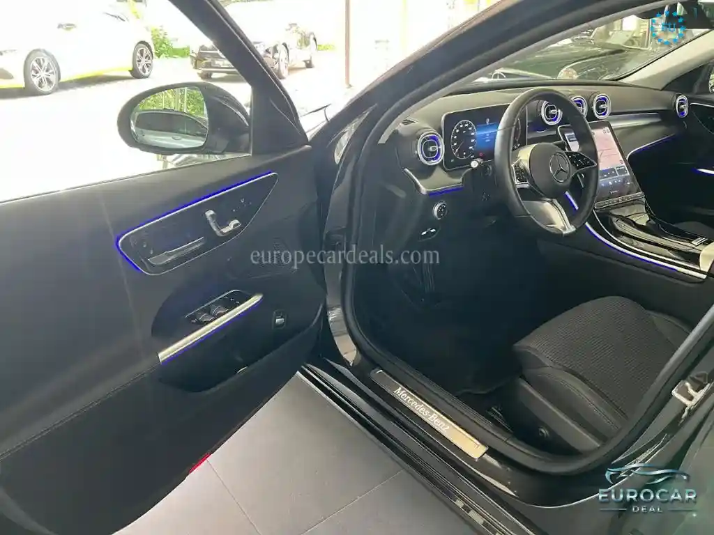 Mercedes-Benz C 220