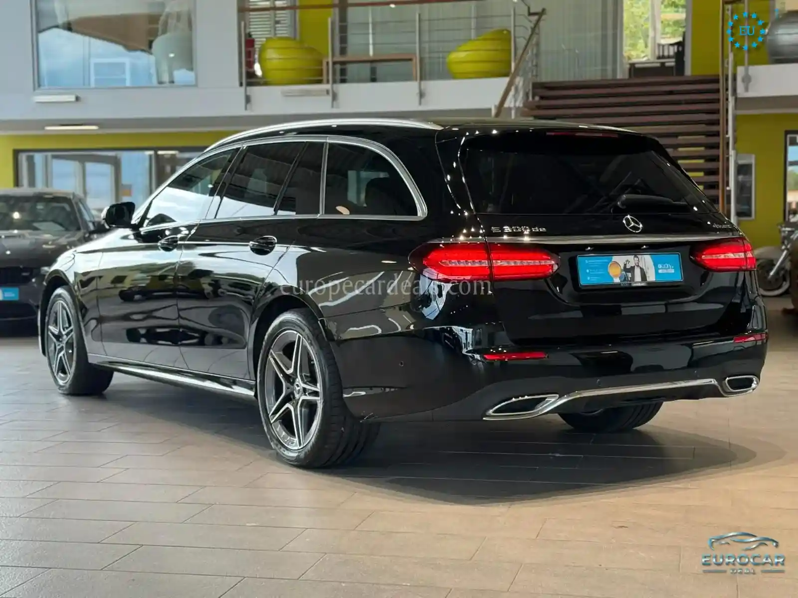 Mercedes-Benz E 300