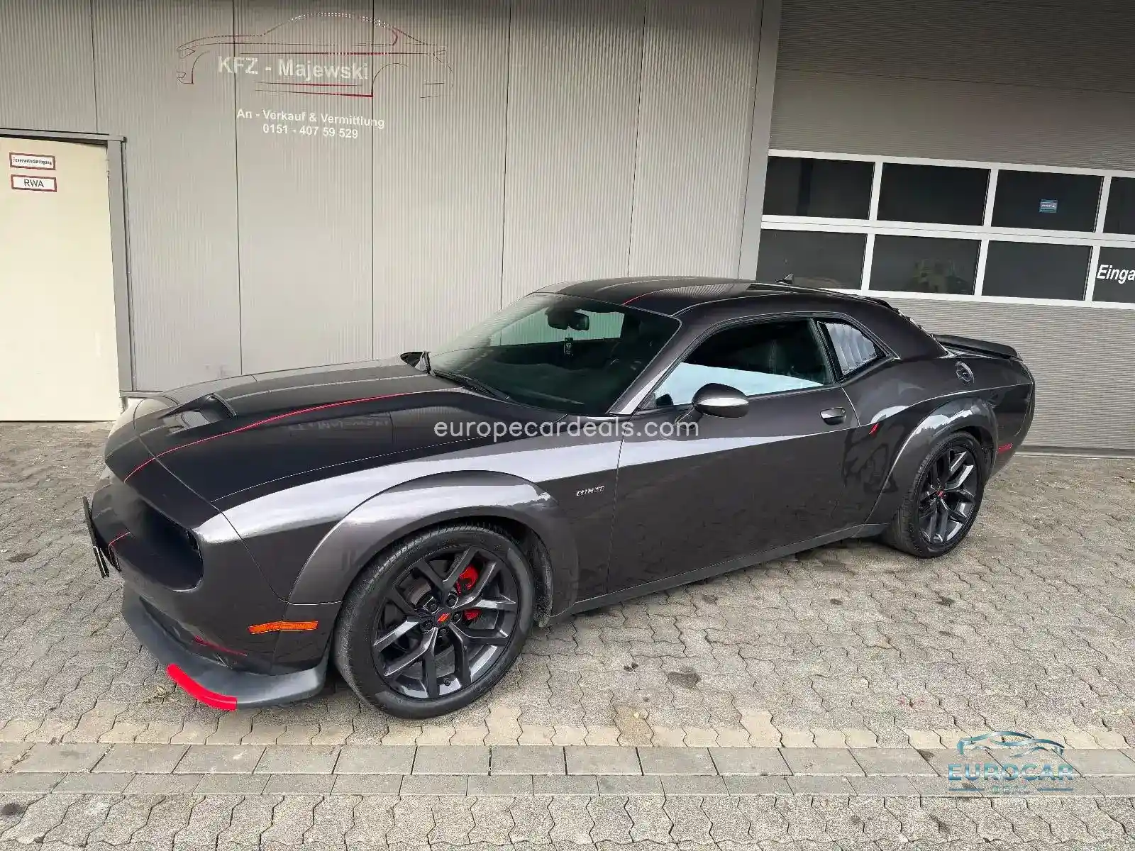 Dodge Challenger
