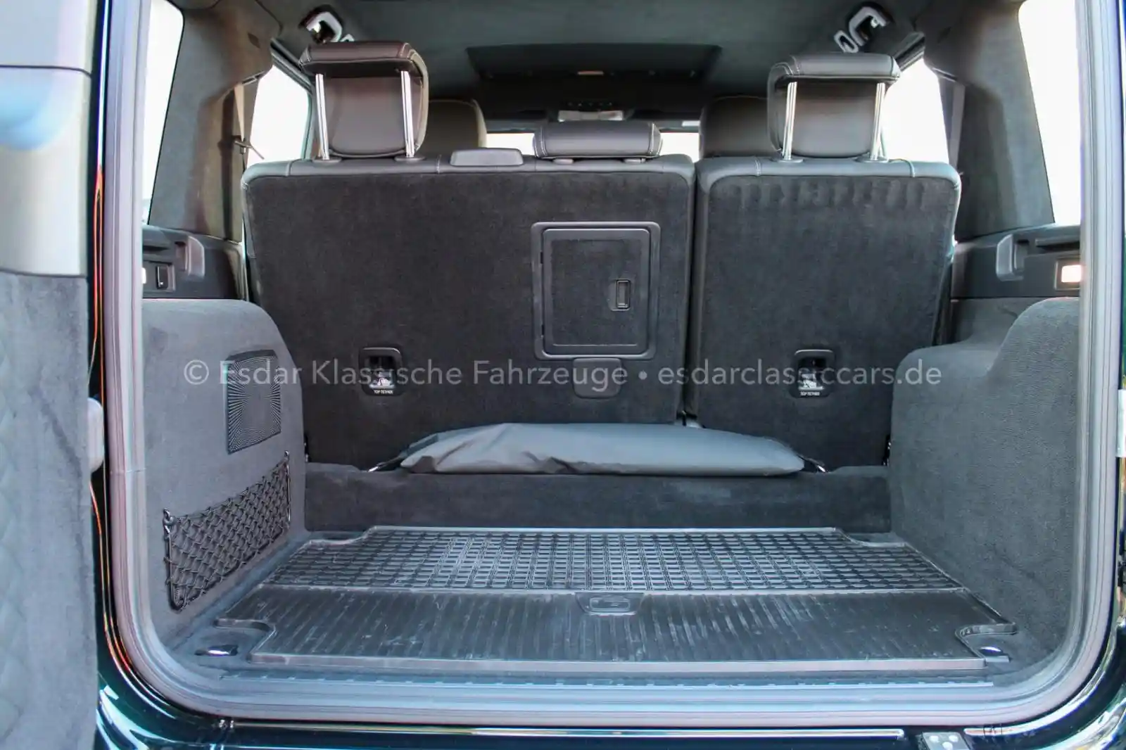 Mercedes-Benz G 500