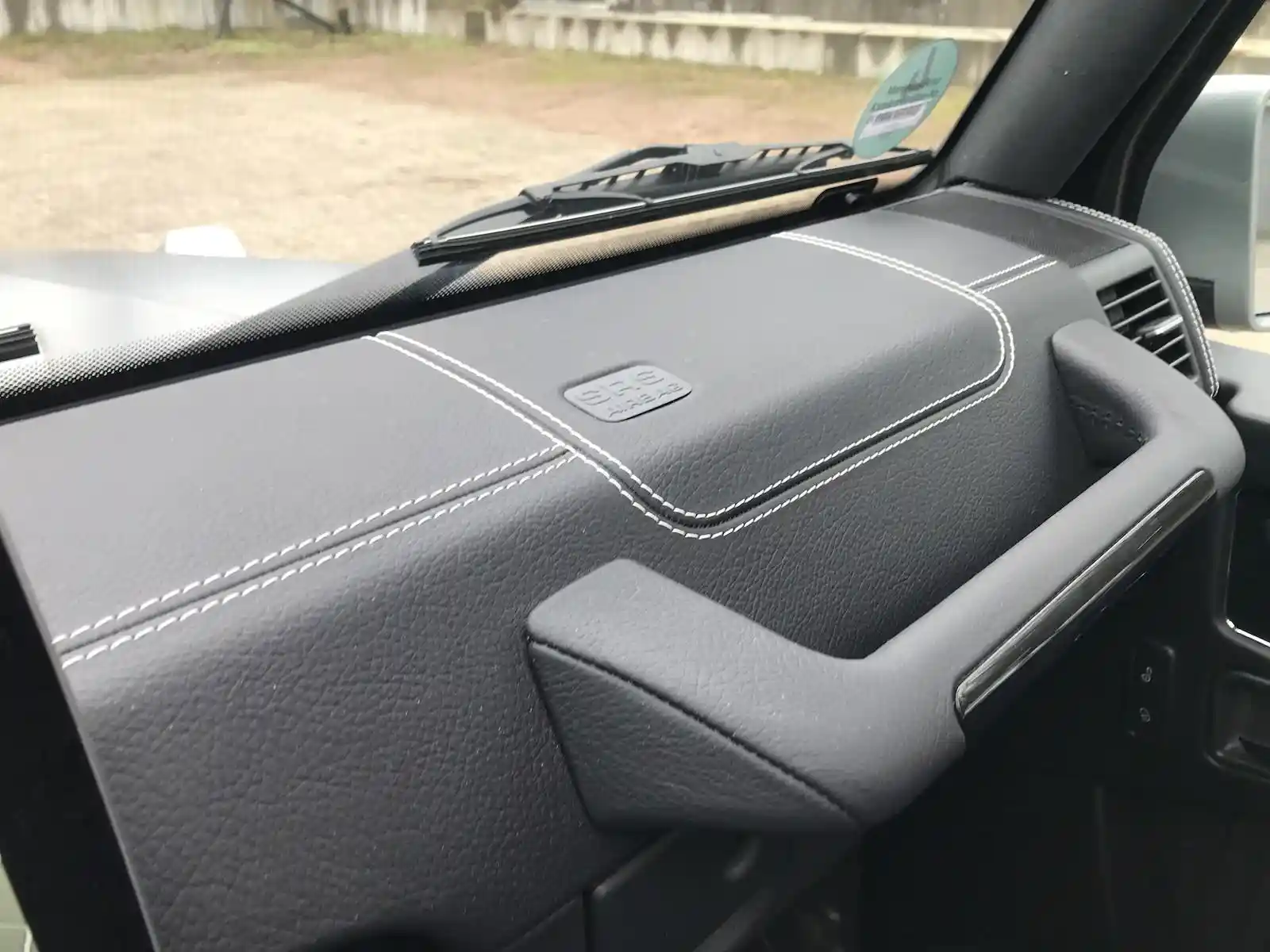 Mercedes-Benz G 500