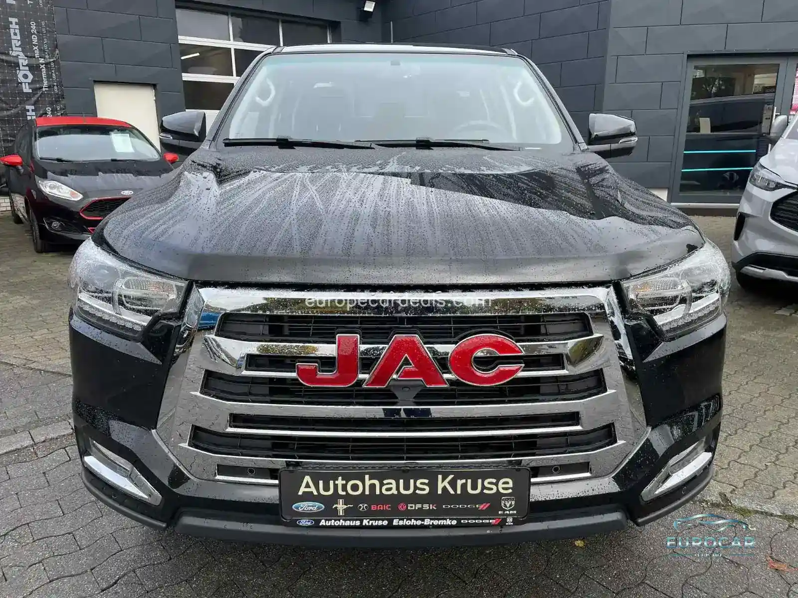 JAC 8 Pro