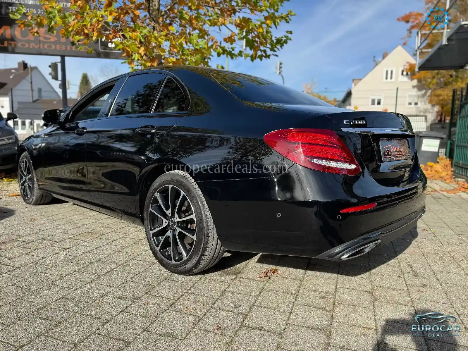 Mercedes-Benz E 200