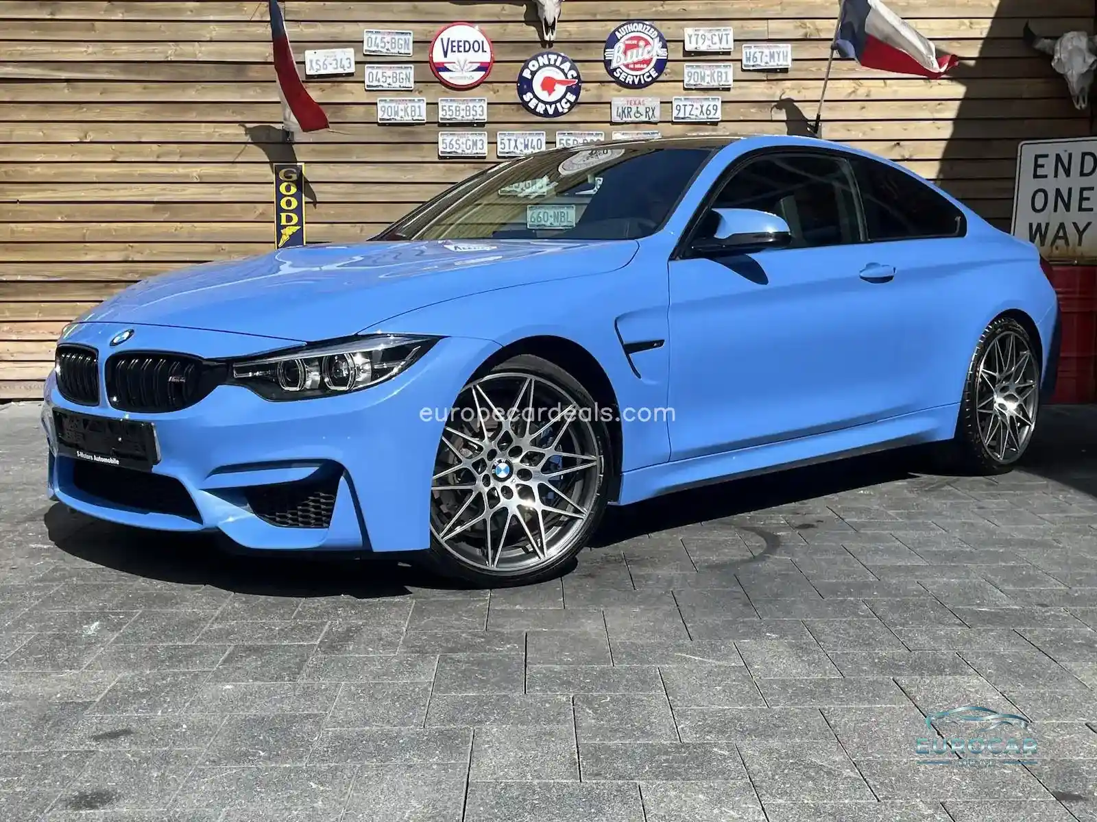 BMW M4