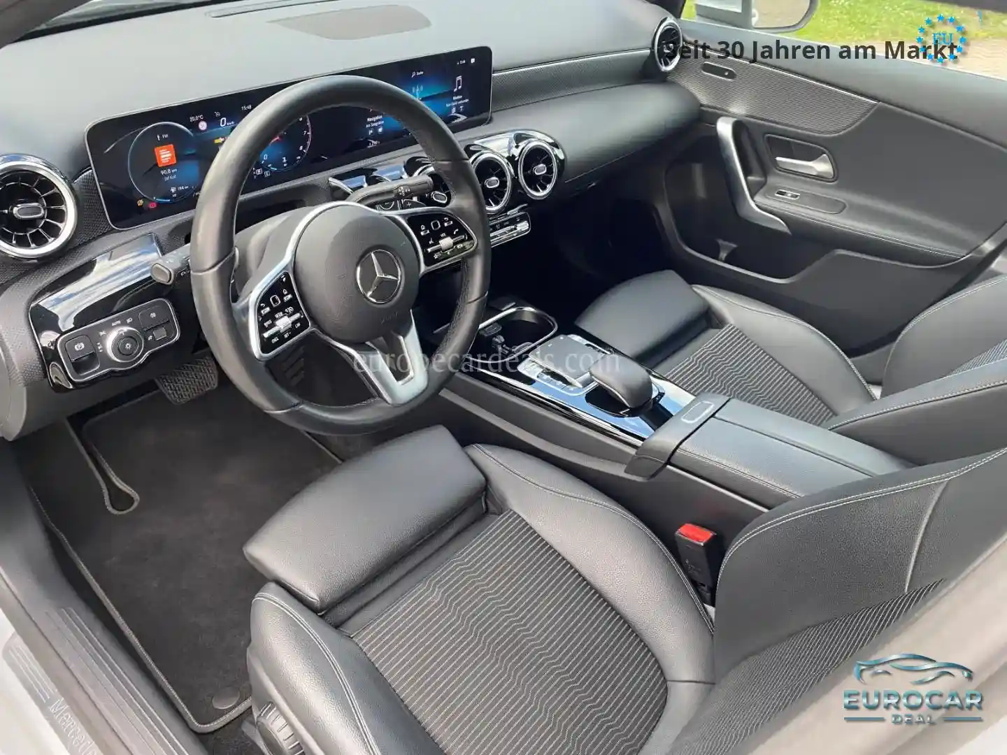 Mercedes-Benz A 220