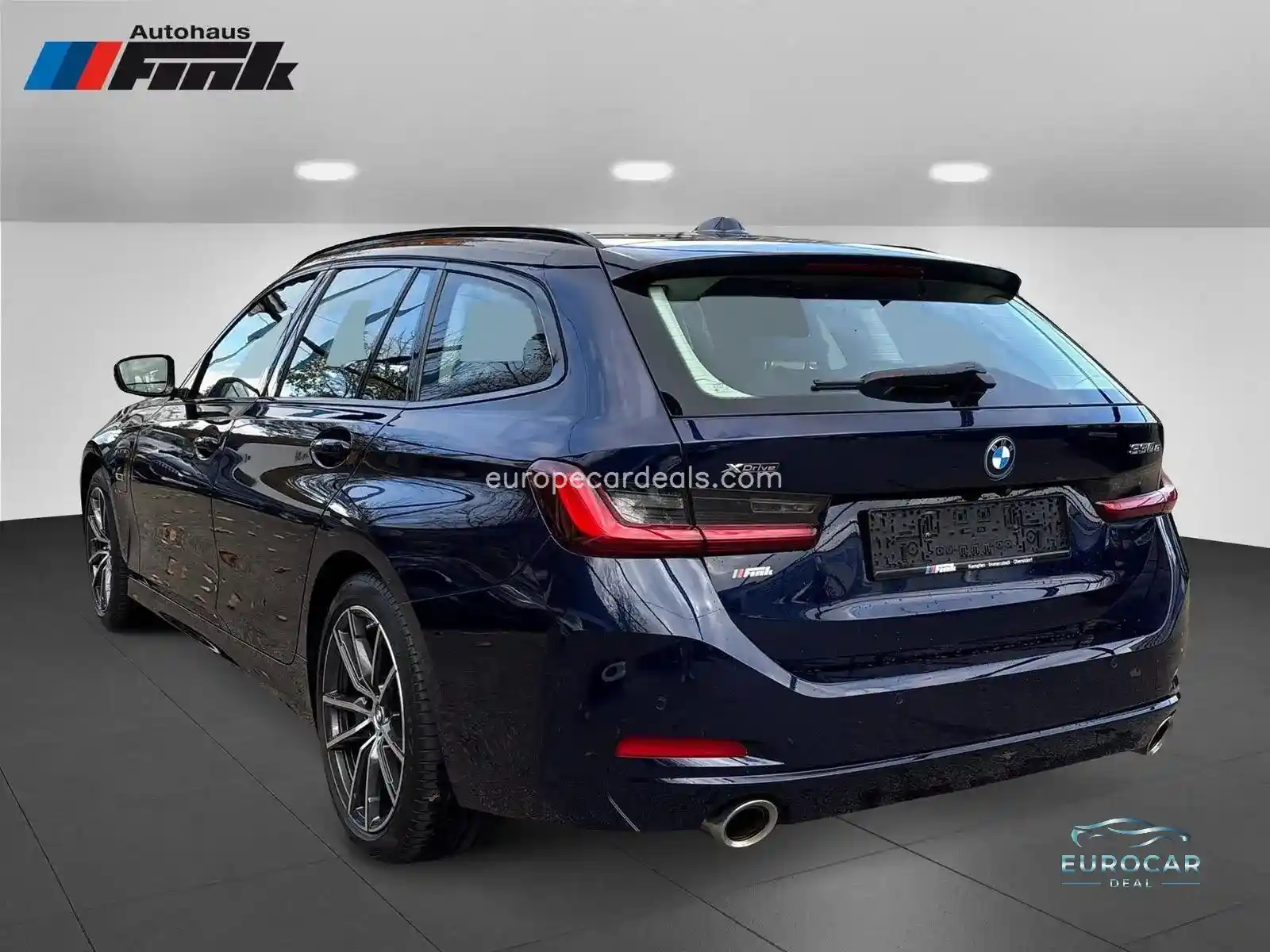 BMW 330