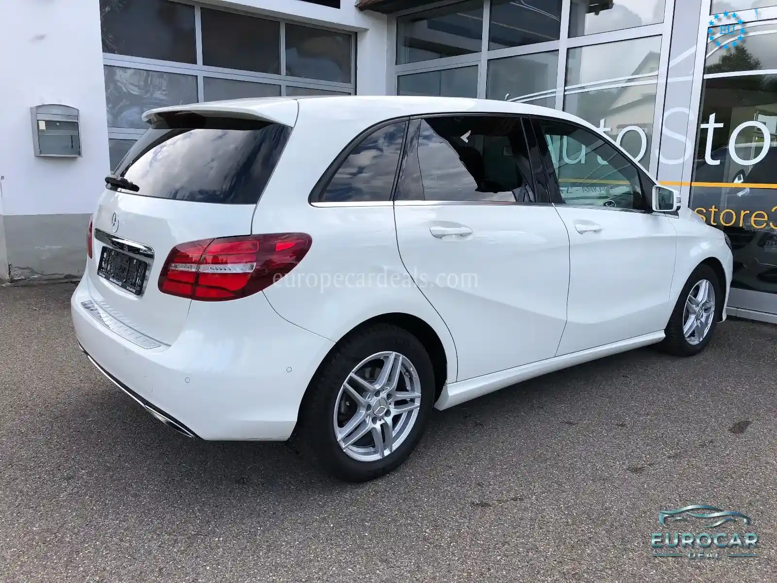 Mercedes-Benz B 200