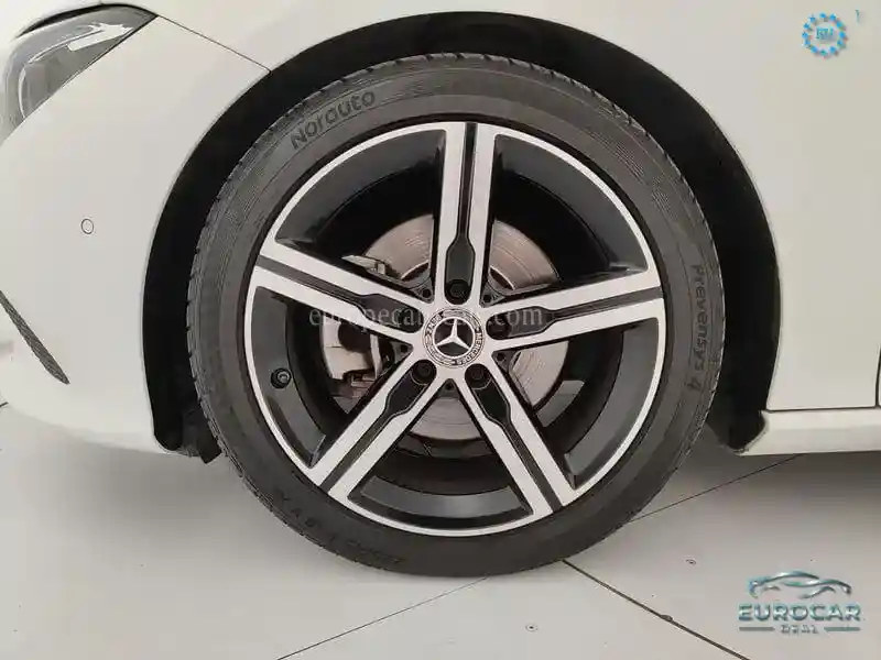 Mercedes-Benz CLA 180 Shooting Brake