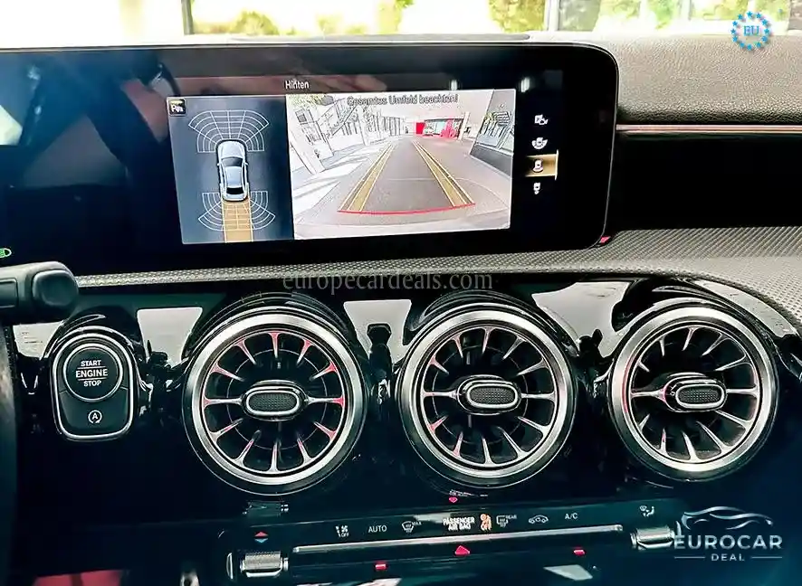 Mercedes-Benz A 220