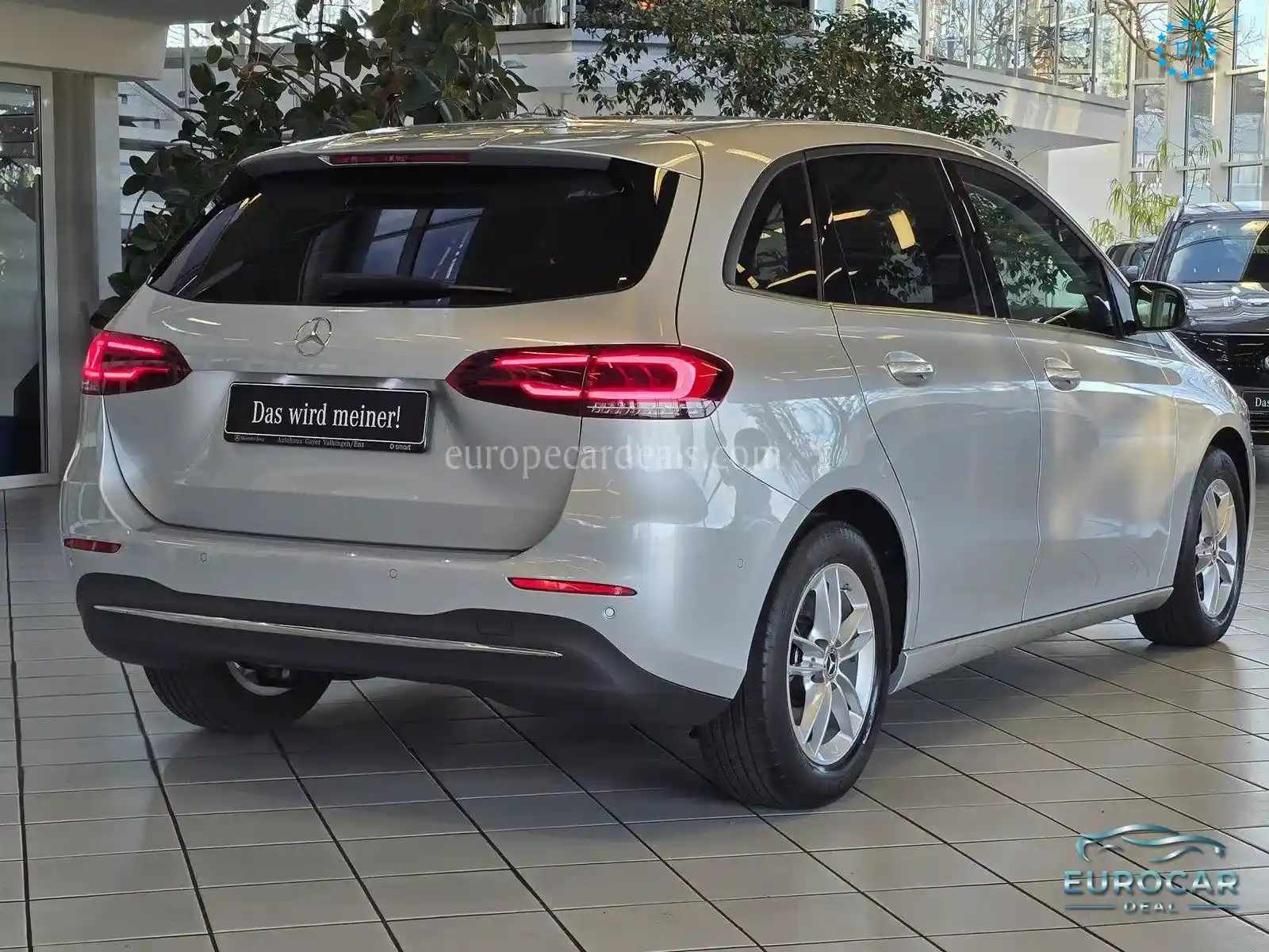 Mercedes-Benz B 200