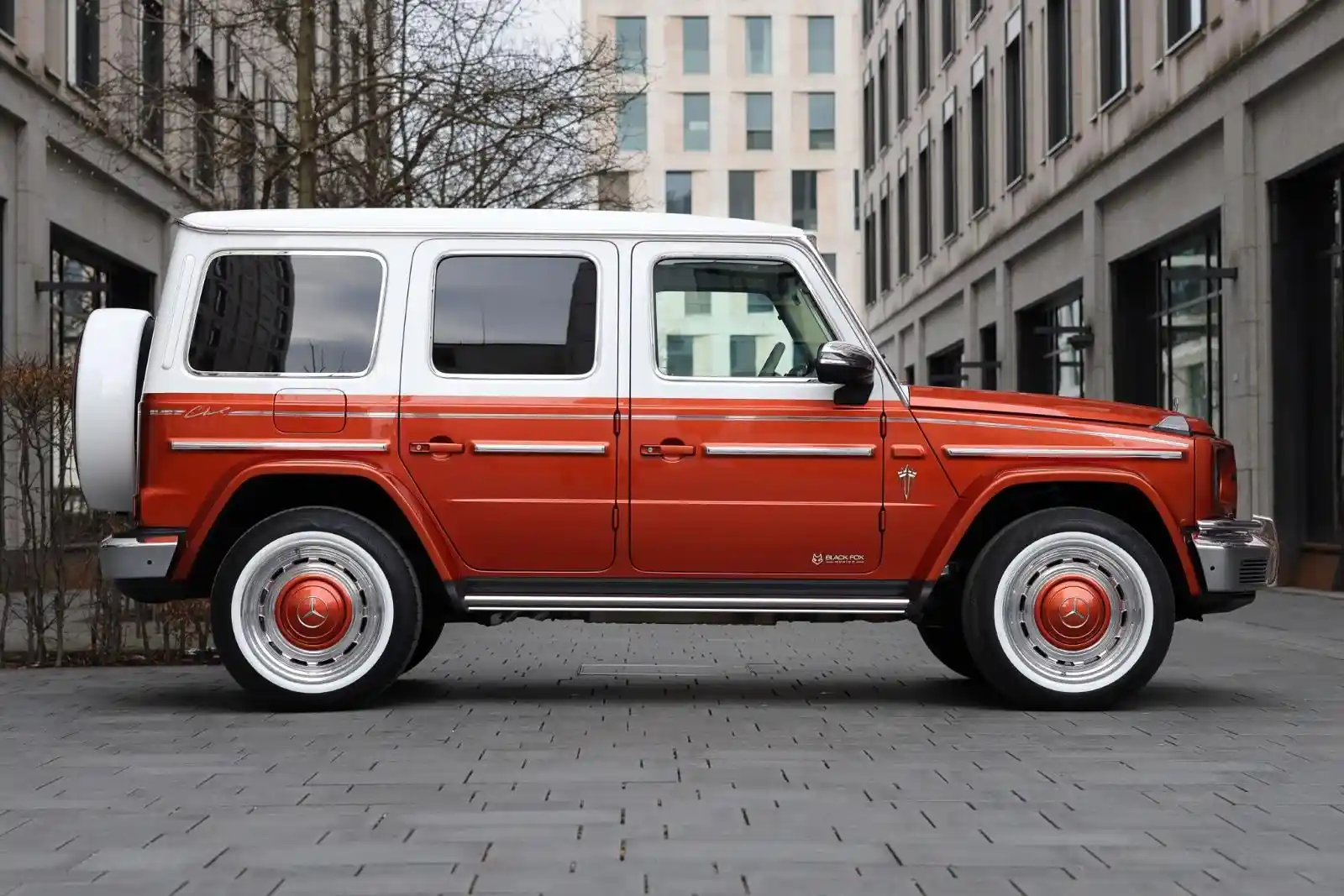 Mercedes-Benz G 500