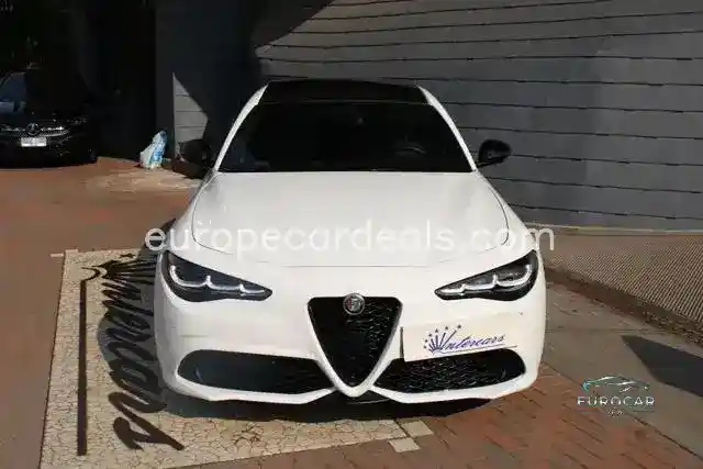 Alfa Romeo Giulia