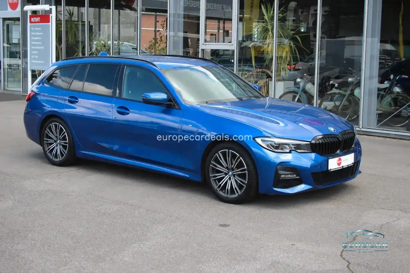 BMW 320