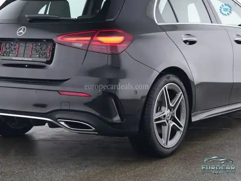 Mercedes-Benz A 220