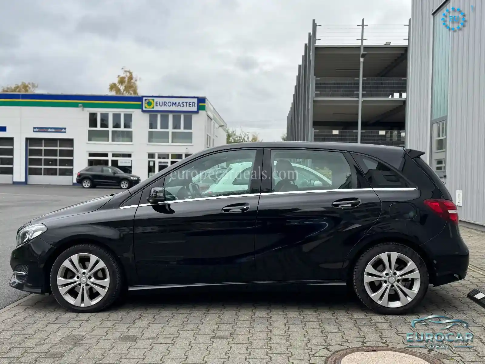 Mercedes-Benz B 200