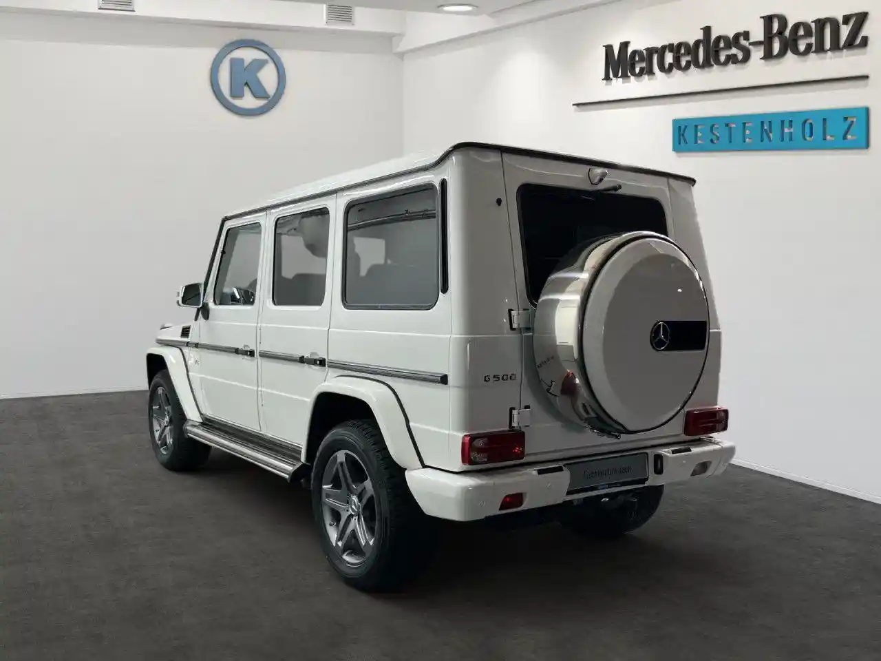 Mercedes-Benz G 500
