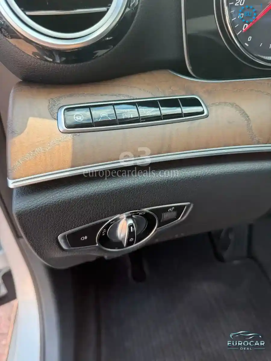 Mercedes-Benz E 400