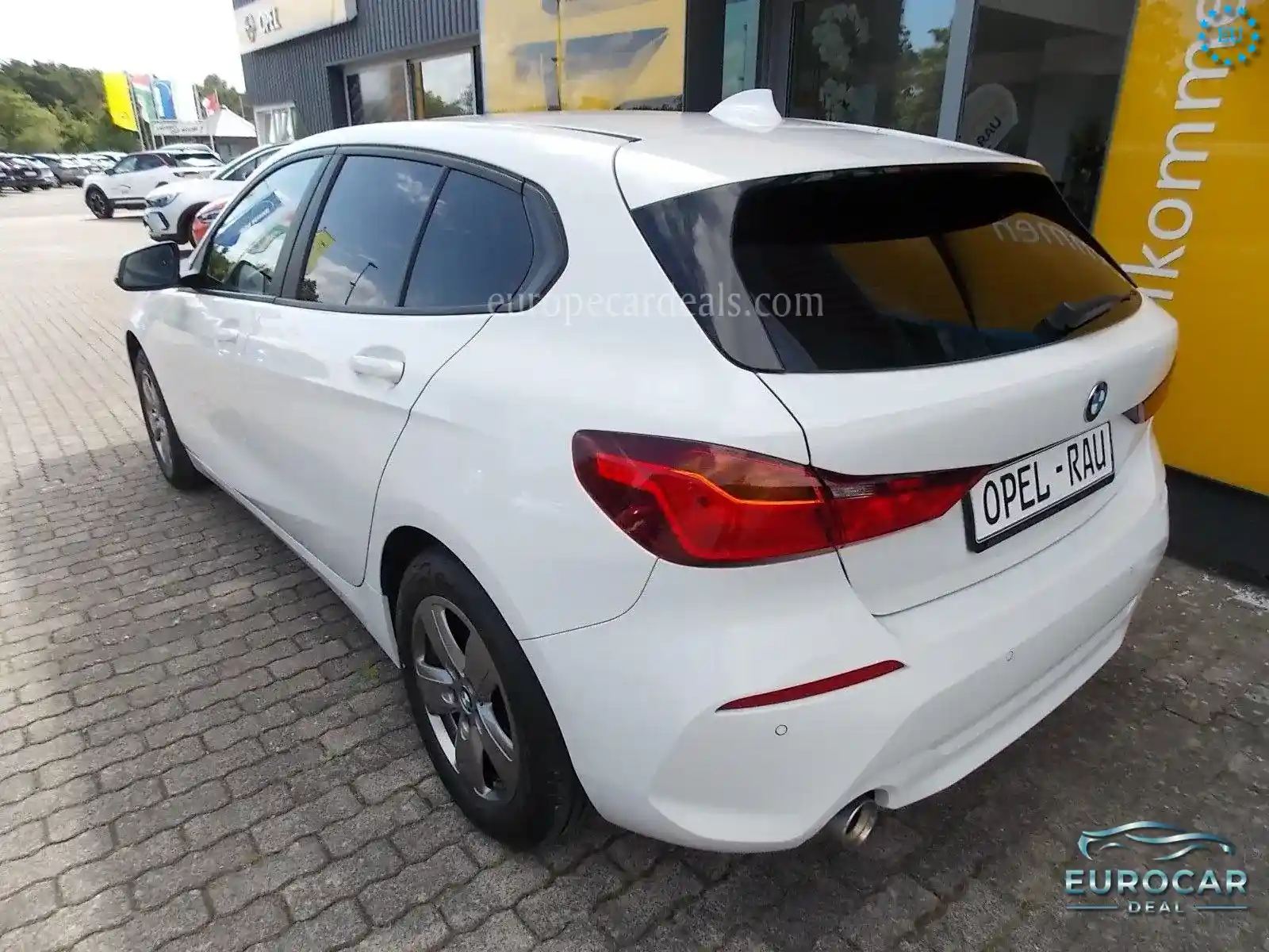 BMW 118