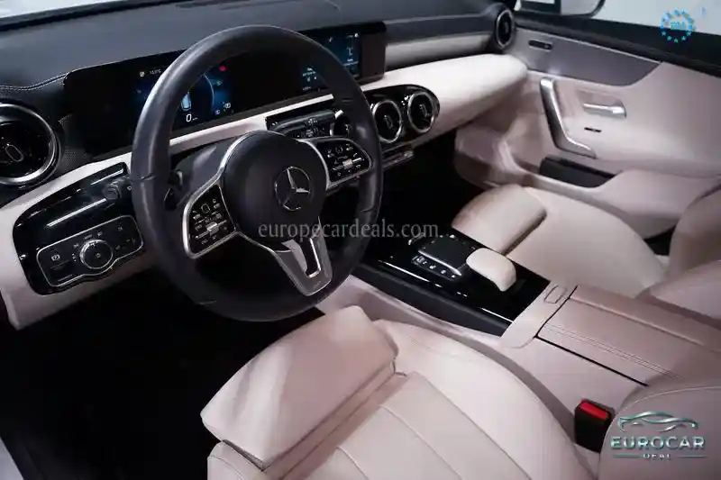 Mercedes-Benz CLA 200 Shooting Brake