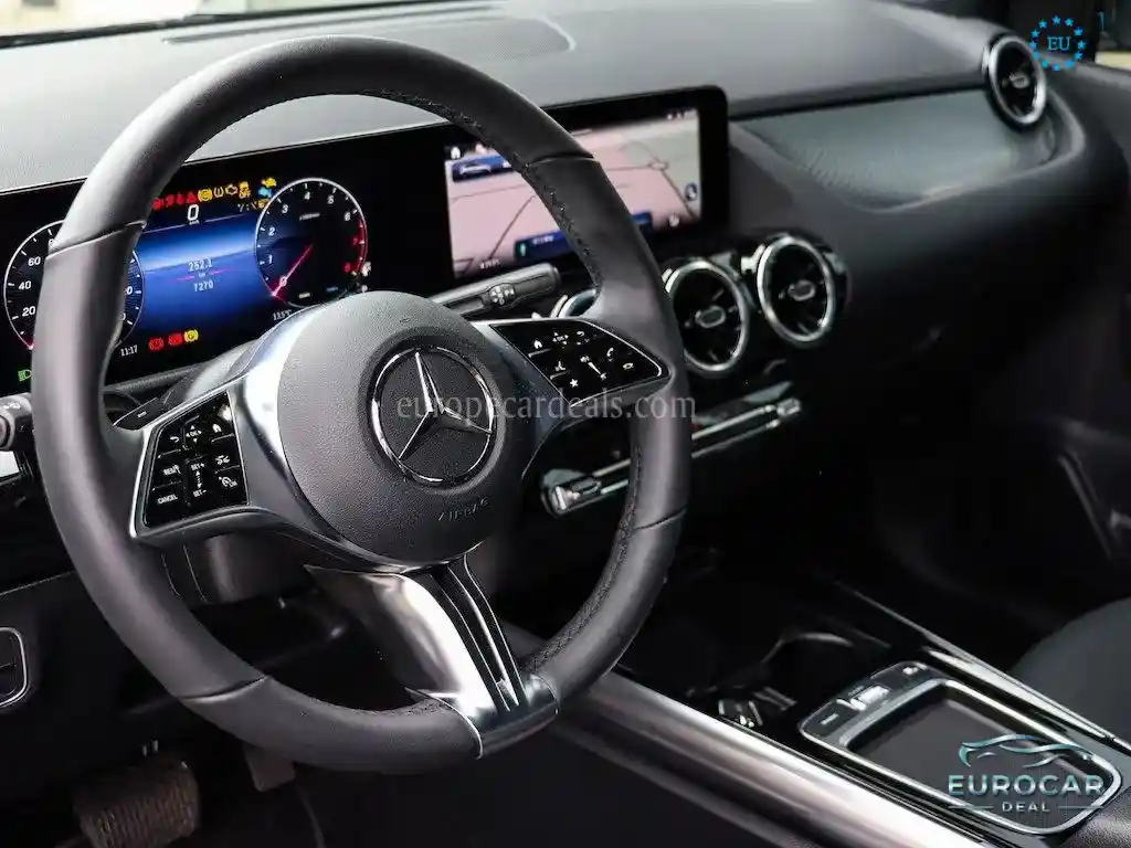 Mercedes-Benz B 200