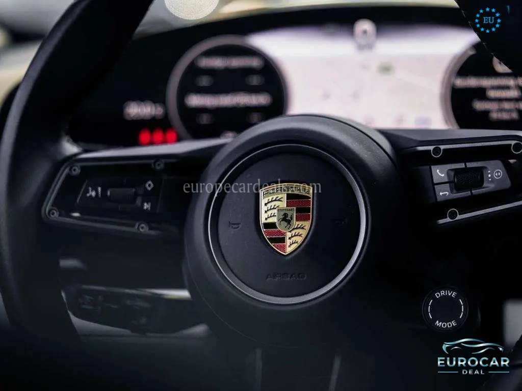 Porsche Taycan
