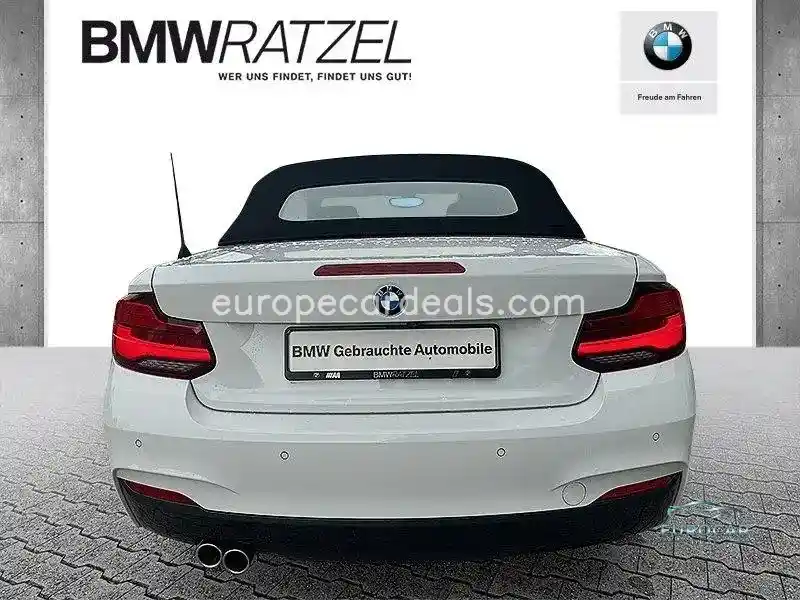 BMW 230