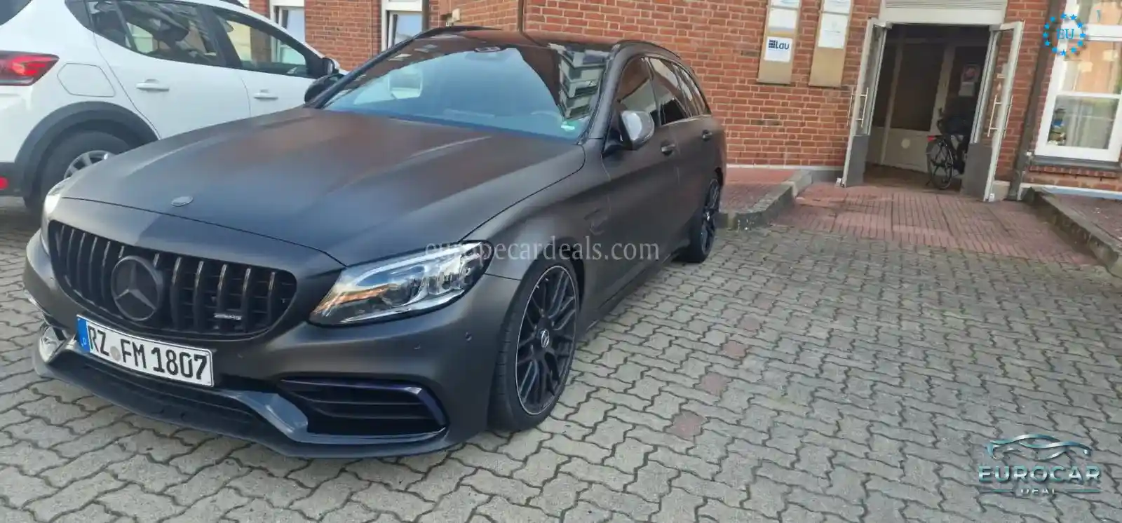 Mercedes-Benz C 63 AMG