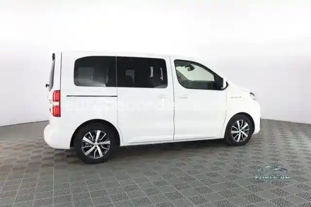Toyota Proace (Verso)