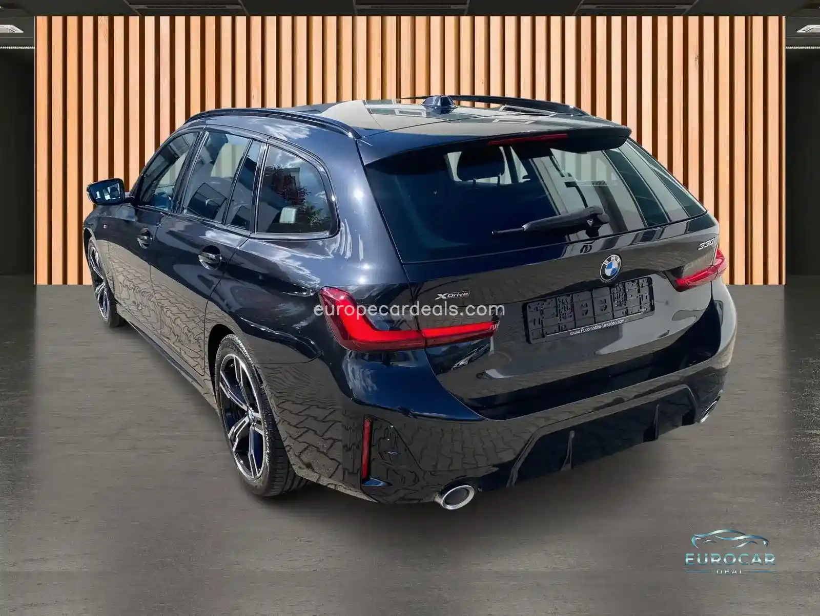 BMW 330