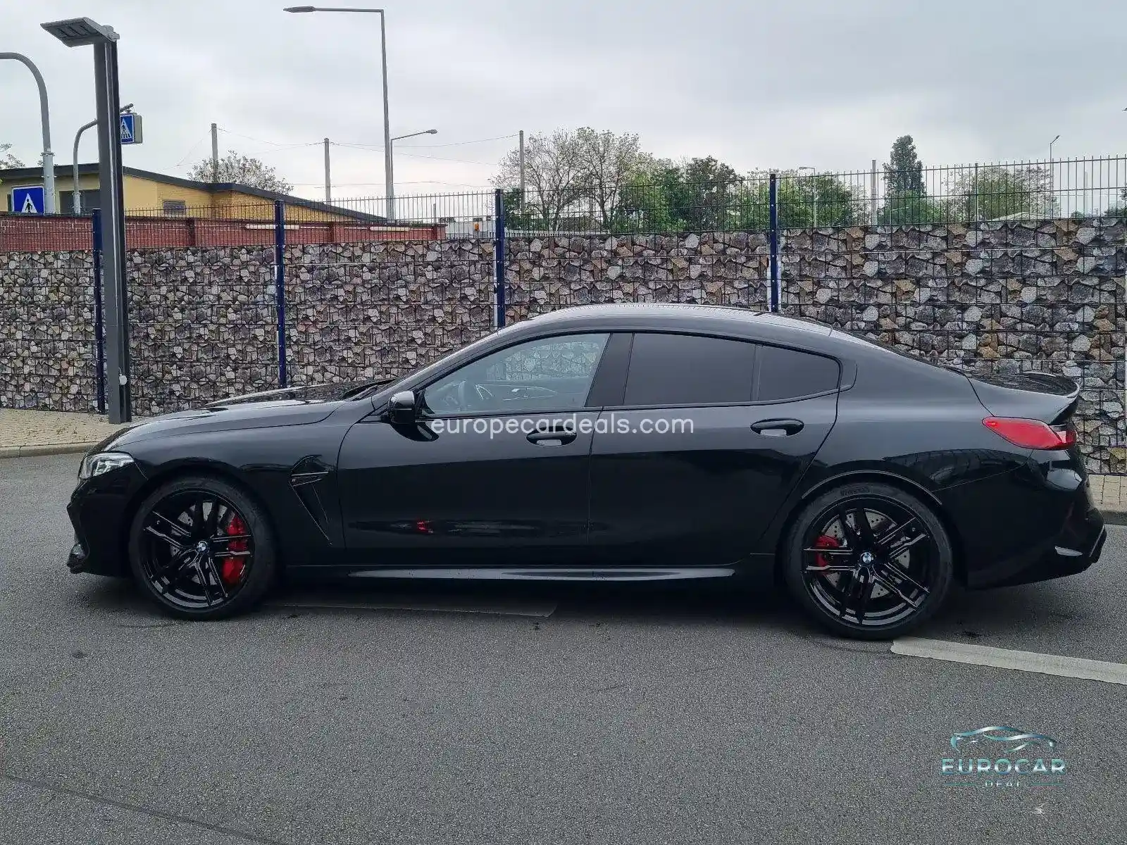 BMW M8