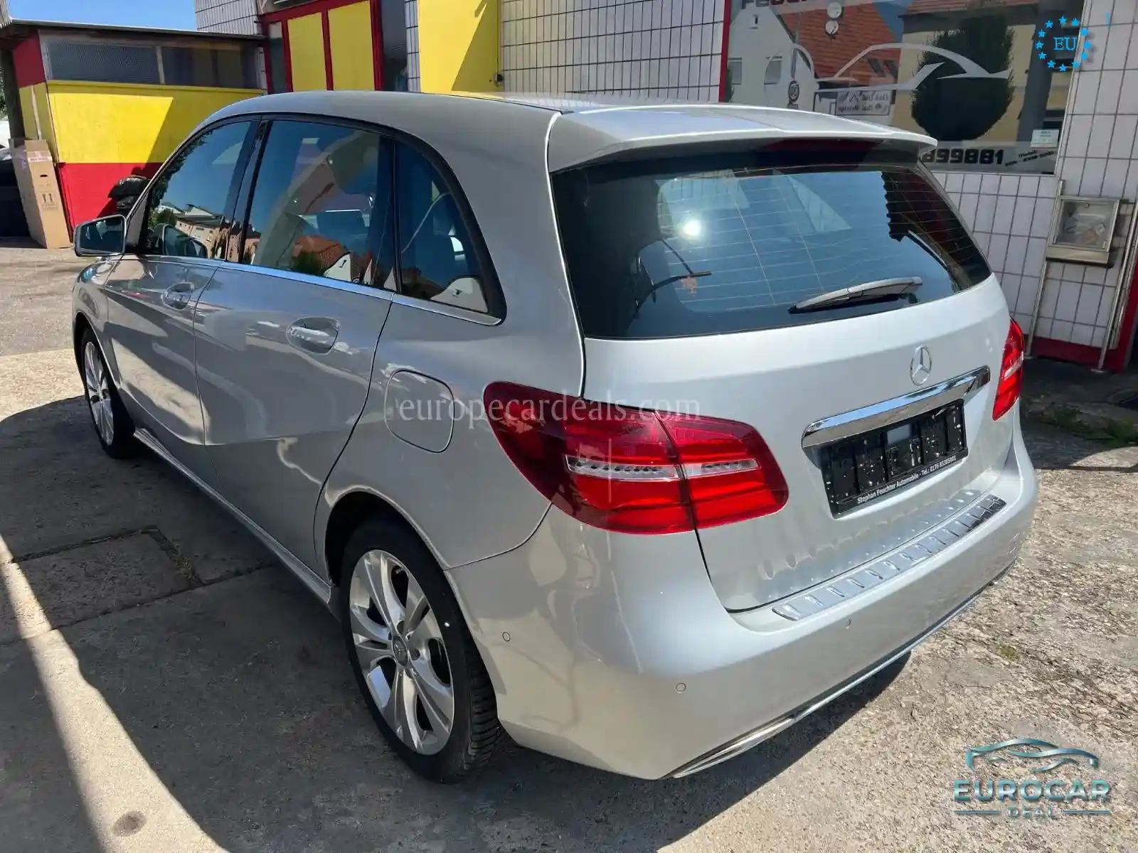 Mercedes-Benz B 200