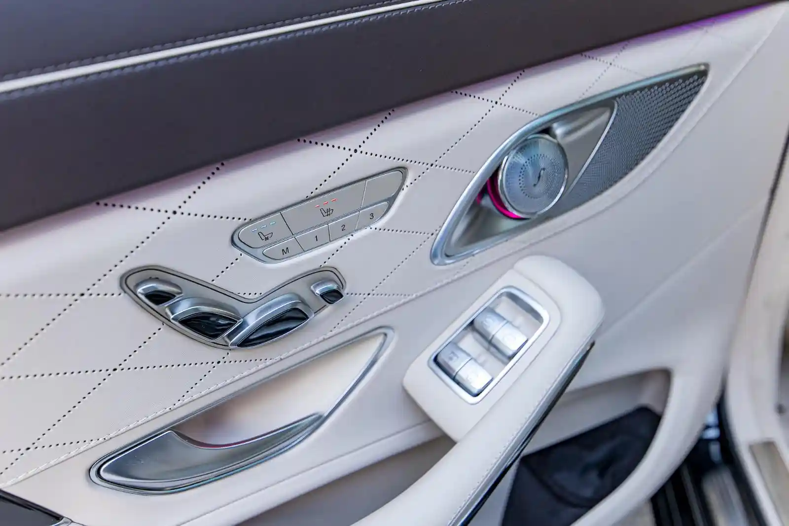 Mercedes-Benz S 560