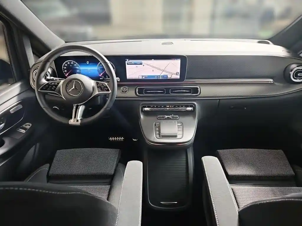 Mercedes-Benz V 300