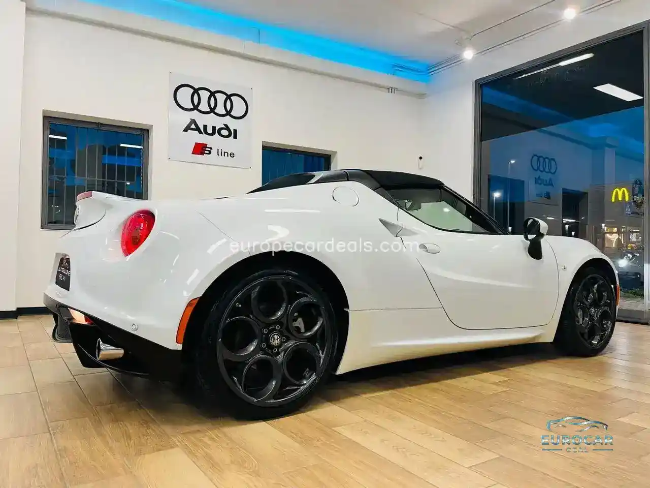 Alfa Romeo 4C