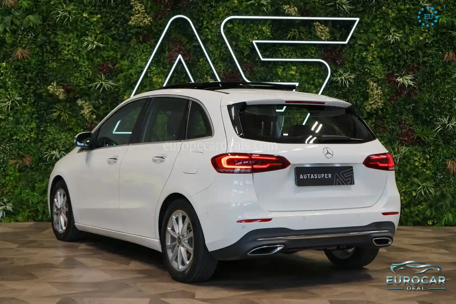 Mercedes-Benz B 220