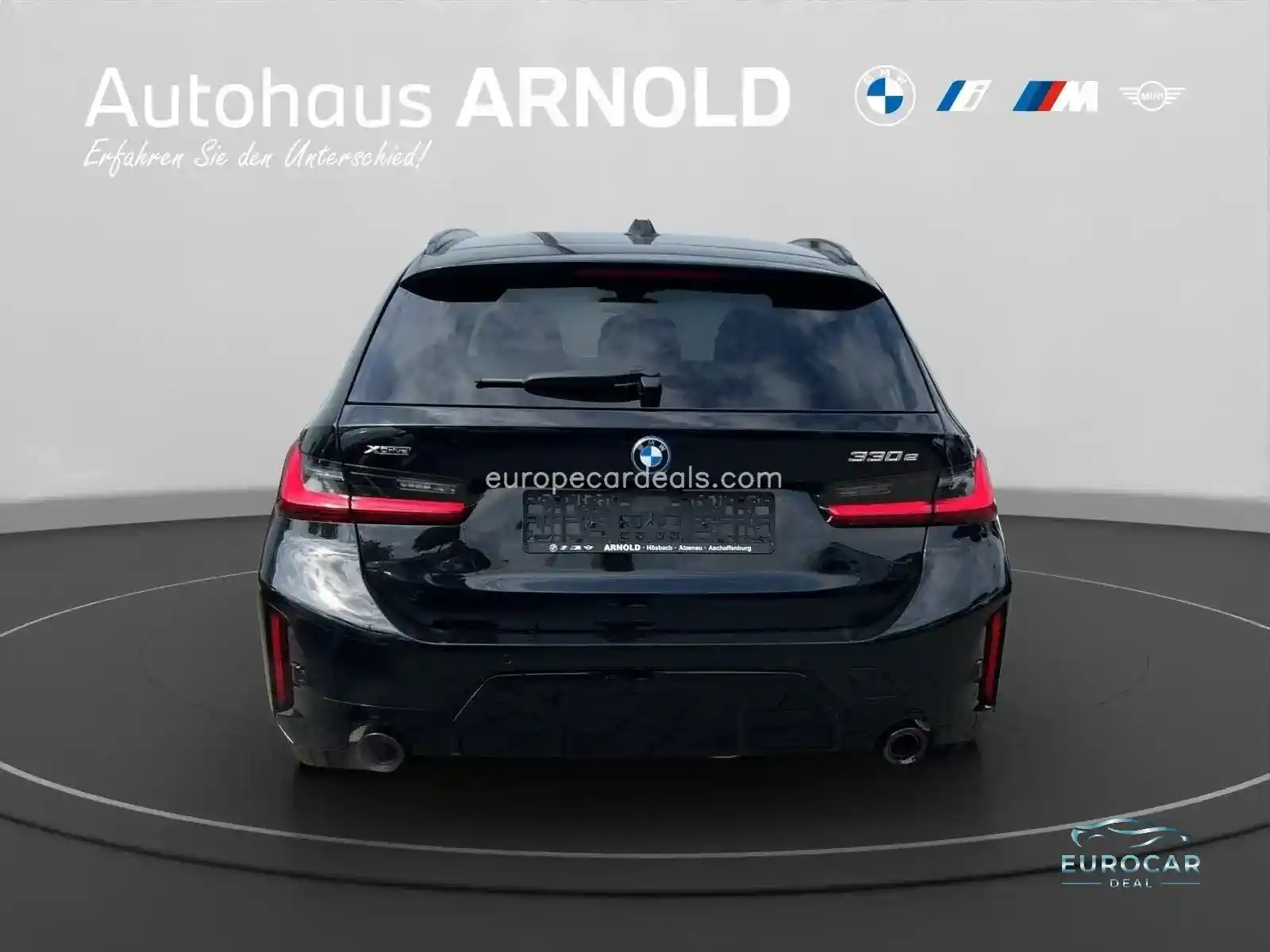 BMW 330