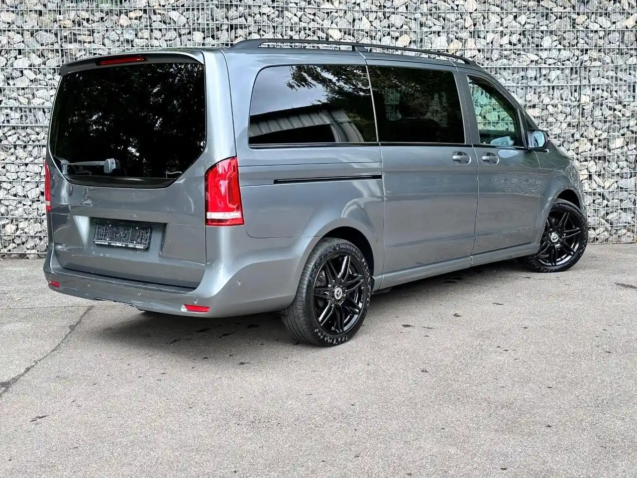 Mercedes-Benz V 300