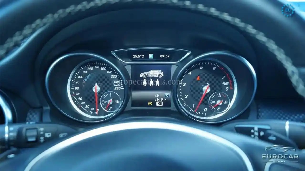 Mercedes-Benz A 220