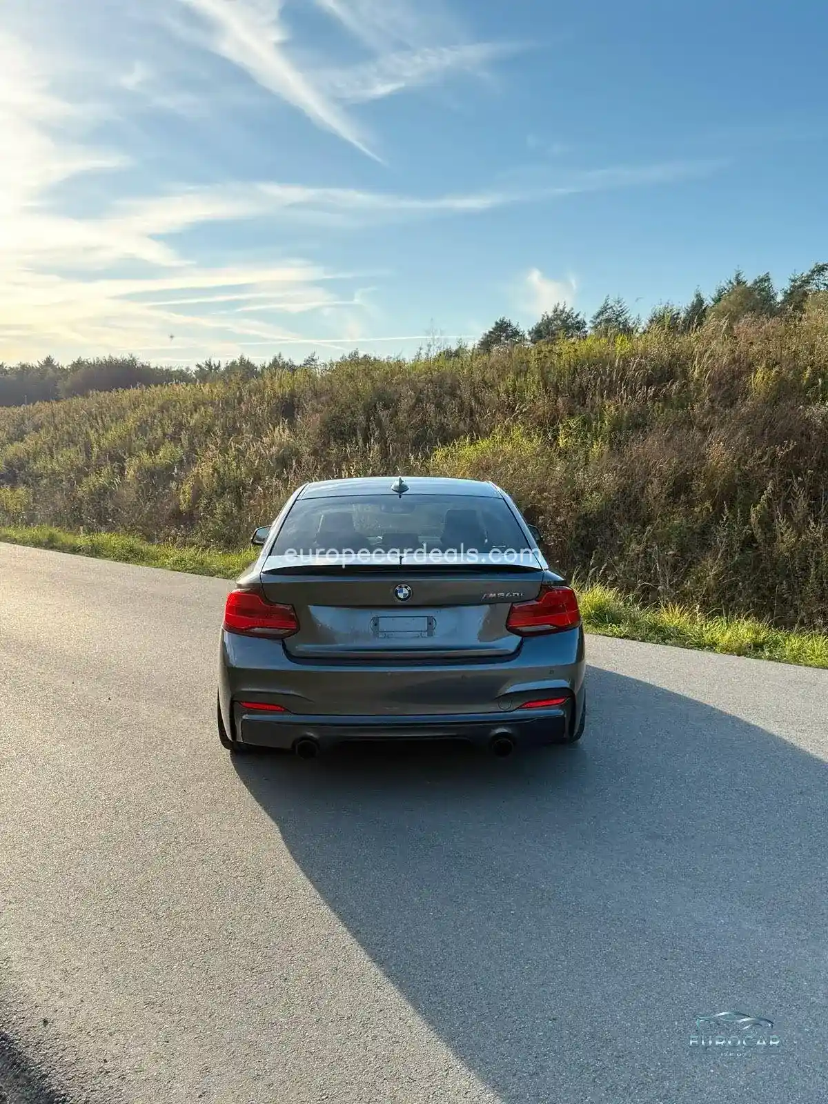 BMW M240i
