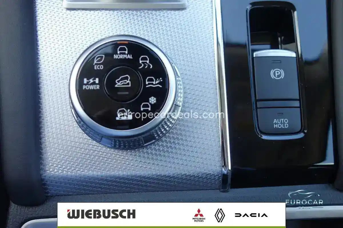 Mitsubishi Plug-in Hybrid Outlander