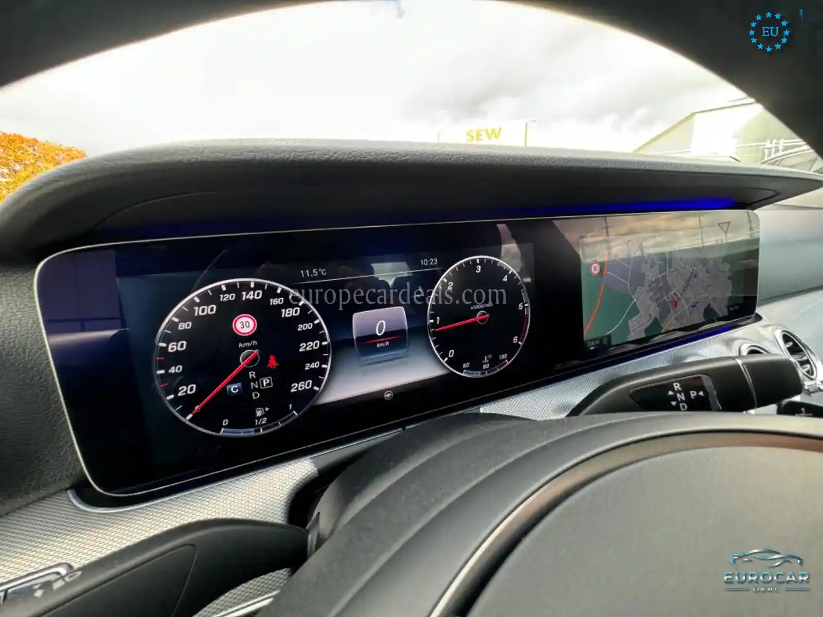 Mercedes-Benz E 220