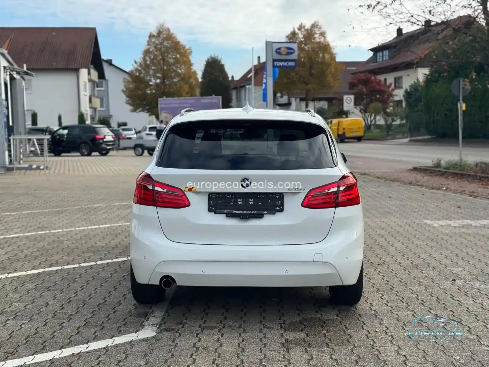 BMW 218