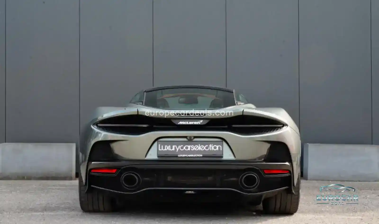 McLaren GT